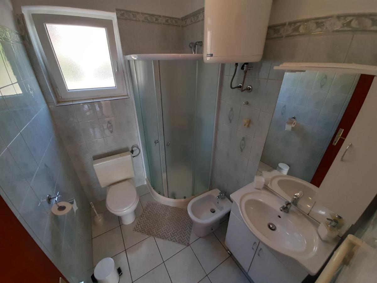 Apartments Pavelic ノヴィ・ヴィノドロスキー エクステリア 写真